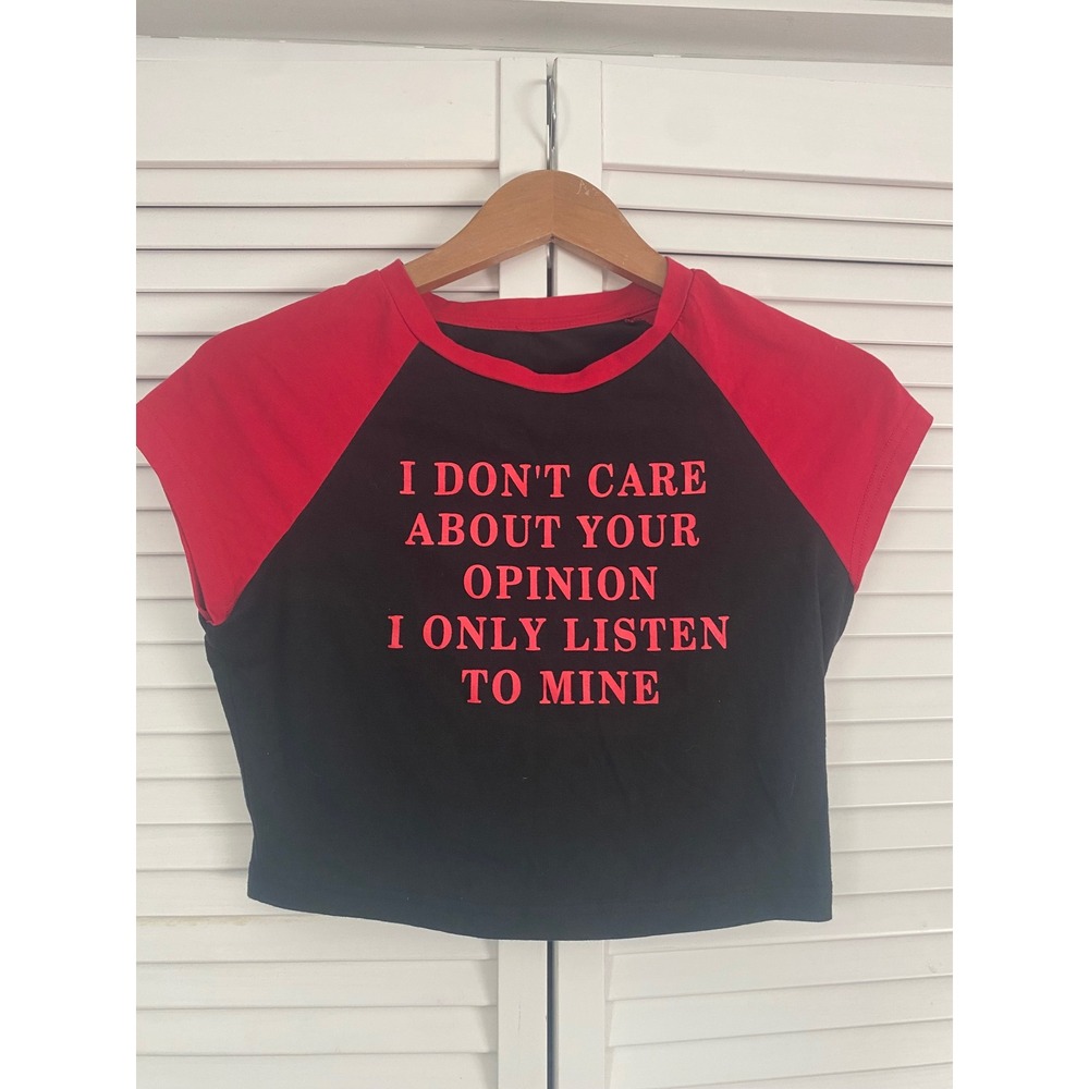 Graphic Raglan Crop Top Black Red Slogan Tee